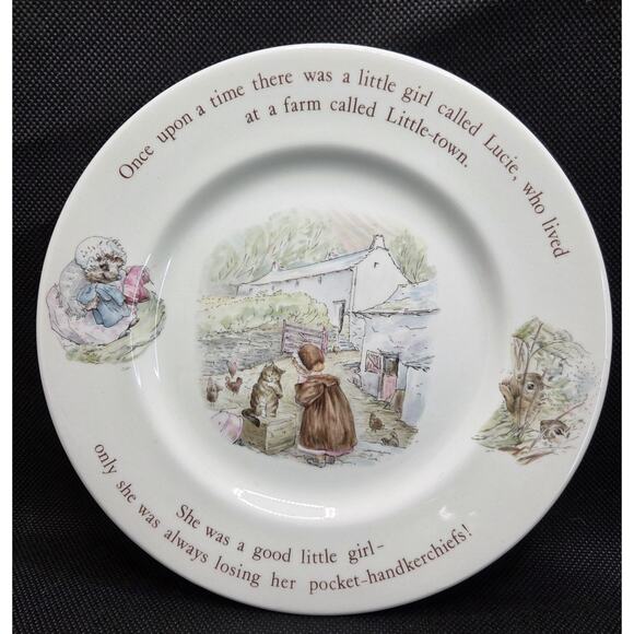 Wedgewood Beatrix Potter Design Mrs. Tiggy Winkle Cup and Saucer Set Excellent - Picture 4 of 9